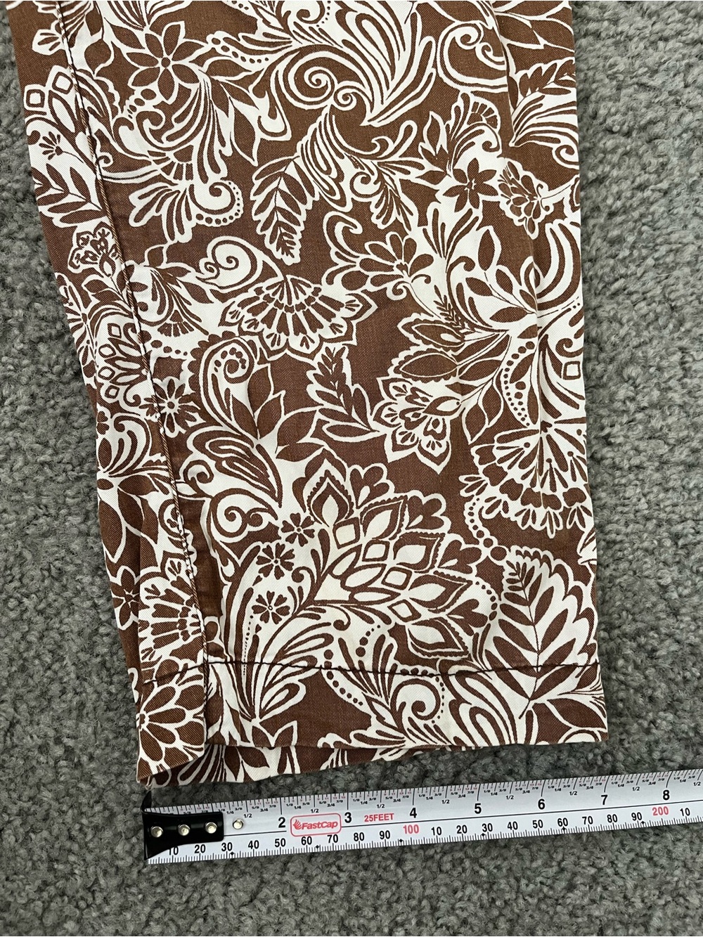 Cappagallo Brown & White Floral Print Capris - Picture 7 of 8